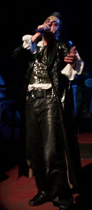 Jack singing Starman