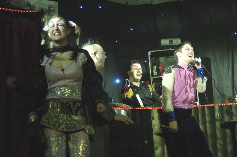 {short description of image}